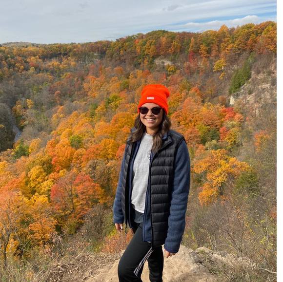 Meet your Posher, Taylor - Picture 1 of 1